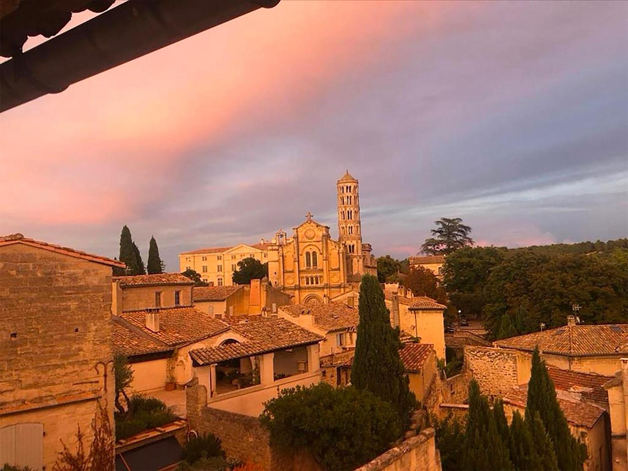 Uzès Chambre D'Hote Vue Exepitonnelle מראה חיצוני תמונה